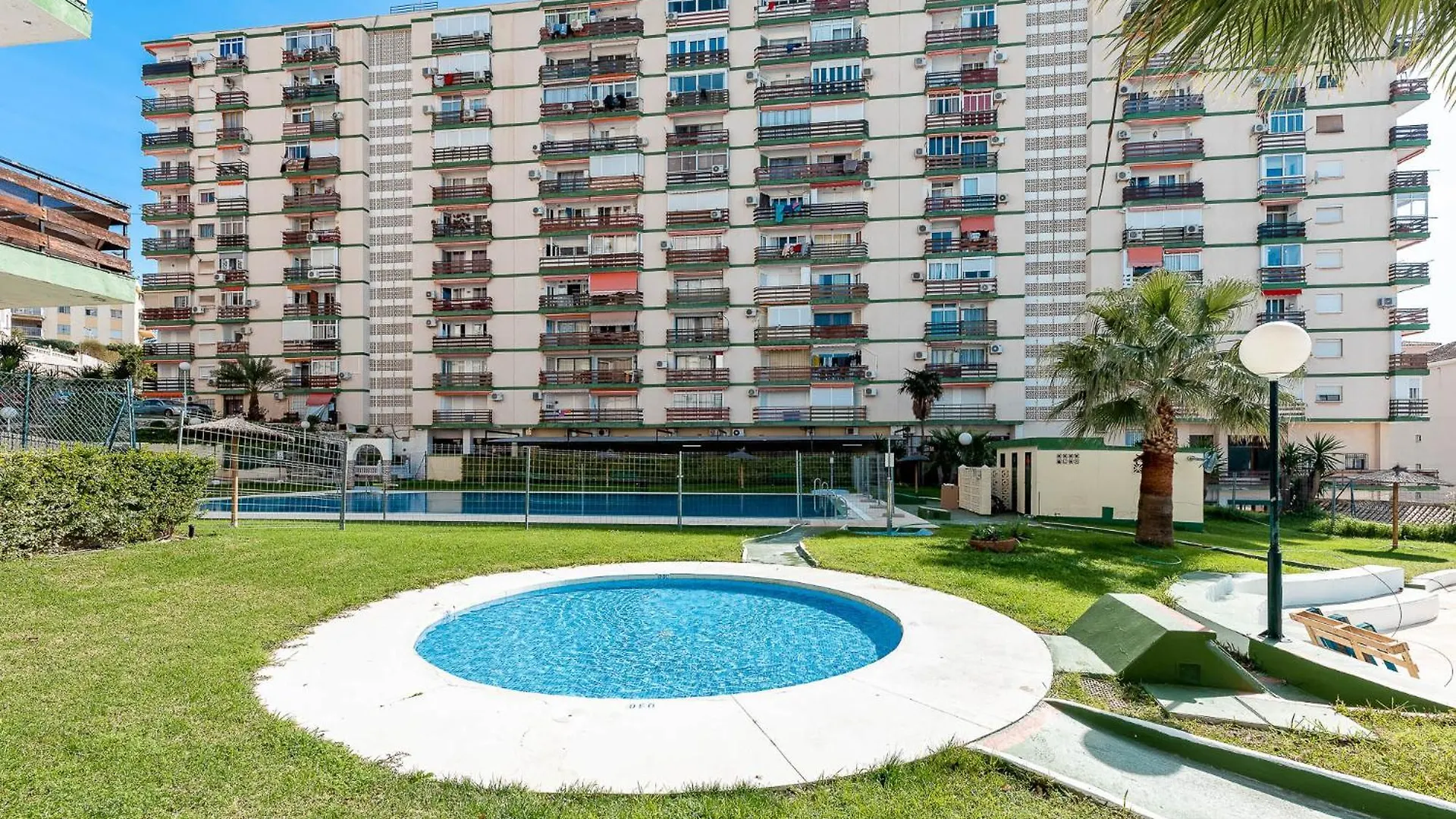 797 Holiday Rentals - Acogedor Apartamento Con Hermosas Vistas Benalmádena Espanha
