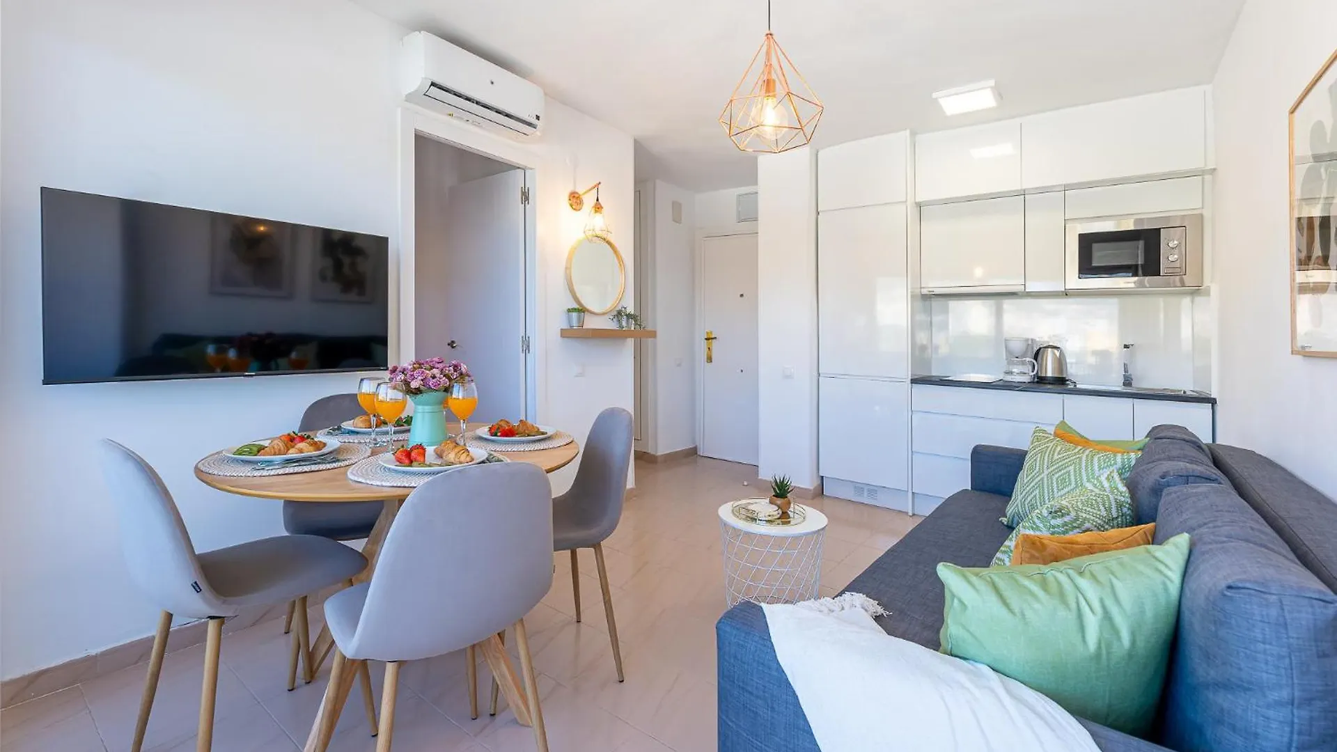 797 Holiday Rentals - Acogedor Apartamento Con Hermosas Vistas Benalmádena
