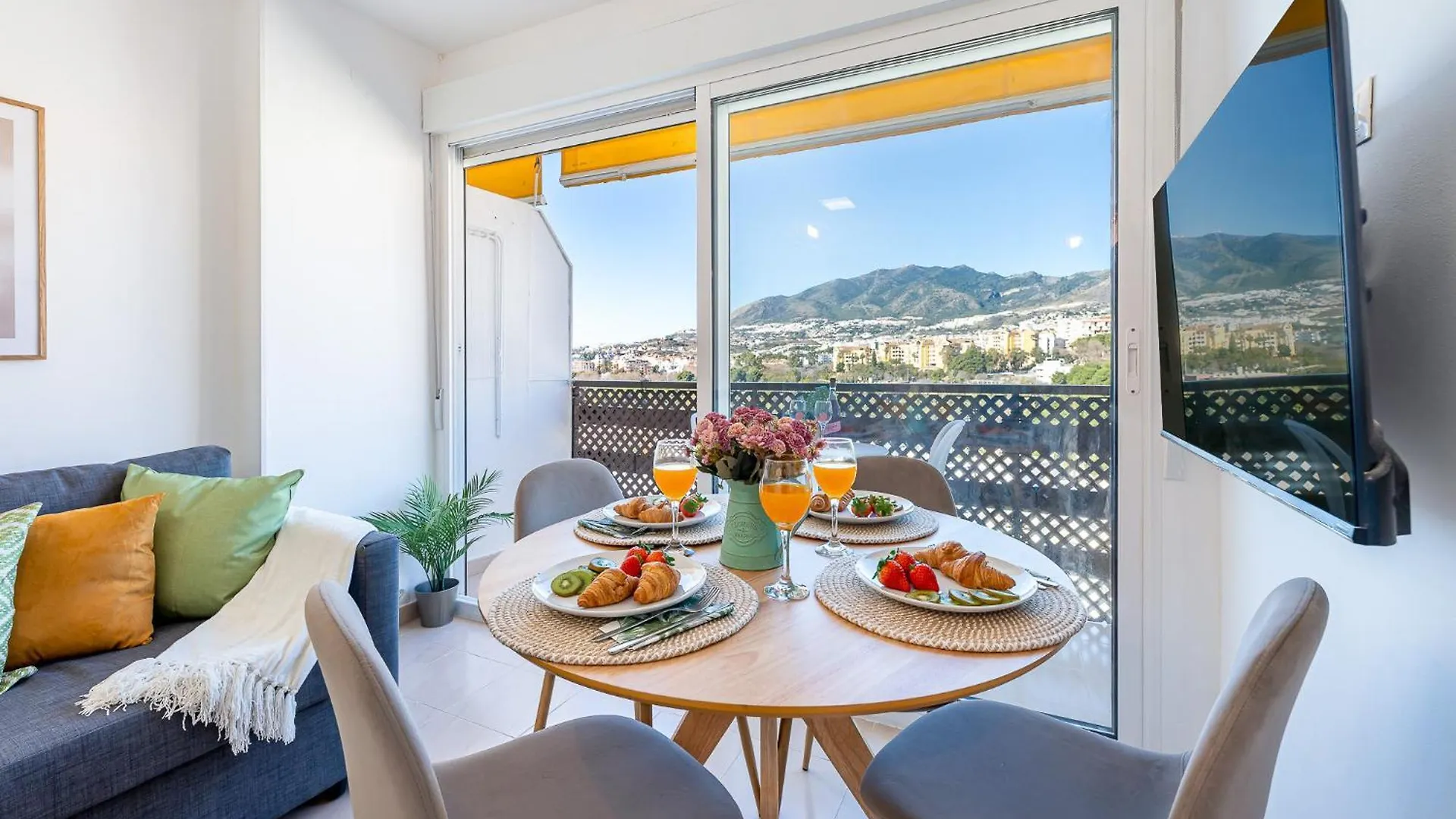 797 Holiday Rentals - Acogedor Apartamento Con Hermosas Vistas Benalmádena